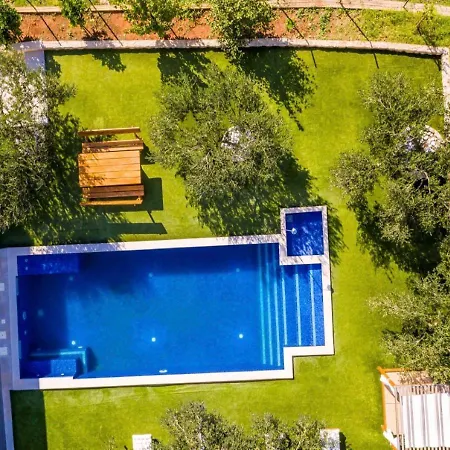 Luki Holiday home *